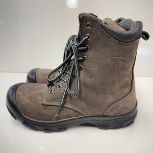 Women’s CSA Steeltoe Safety Winter All Season Boot Steelplate Size 7.5 Fits A 7